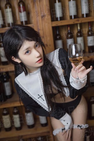 冷少新宠：女人，乖乖回来